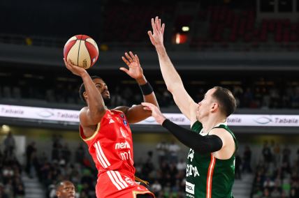 Džared Batler na meču protiv Cedevite u Ljubljani