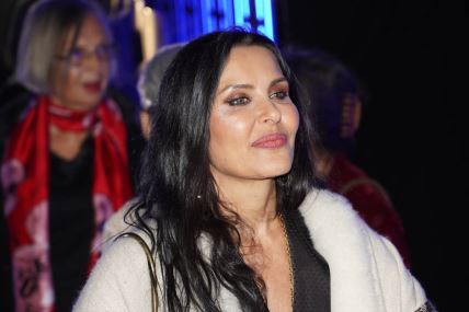 Elena Karaman u društvu sinova proslavila Novu godinu