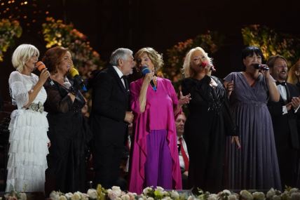 Cakanu zvali i govorili da je muž vara