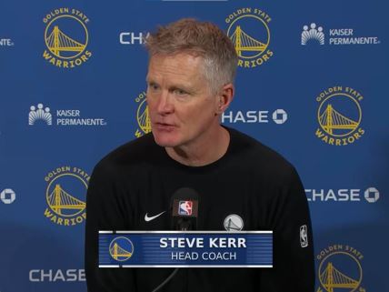 Stiv Ker, trener Golden Stejt Voriorsa.