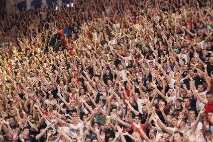 Navijači Crvene zvezde u Pioniru