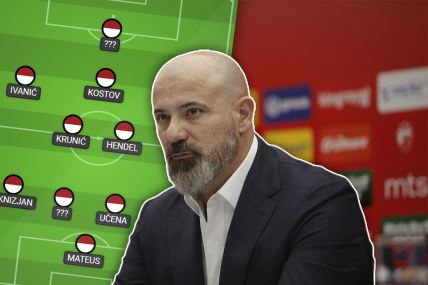 Dejan Stanković sa formacijom fudbalera Crvene zvezde