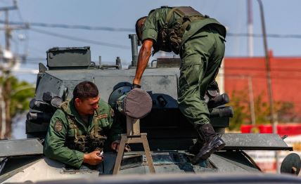 tenkovi u Kolumbiji (2).jpg