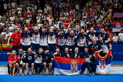 Vaterpolisti Srbije slave zlato na Olimpijskim igrama.