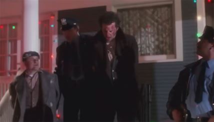 Danijel Stern Sam u kući (6).jpg