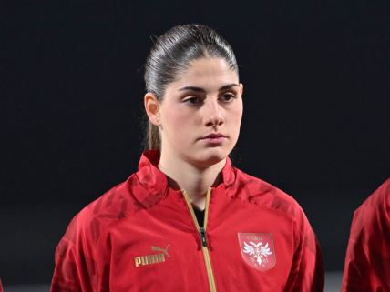 Srpska fudbalerka Sara Stokić.