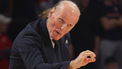 Duško Ivanović vodi utakmicu Evrolige