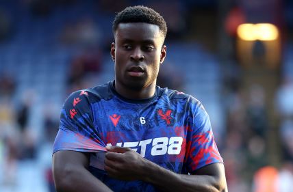 Mark Geji u opremi Kristal Palasa.