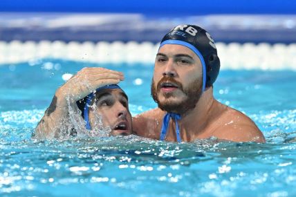 Vaterpolisti Nemanja Vico i Strahinja Rašović slave pobedu u Beogradskoj areni