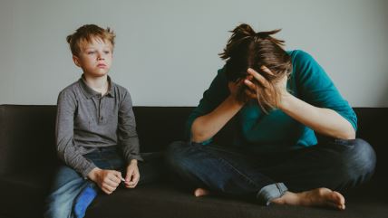 8 stvari u ponašanju roditelja koje povređuju decu.jpg