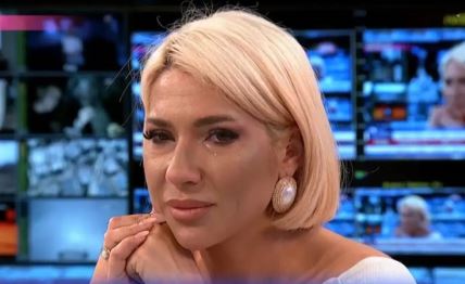 jovana jeremić plače