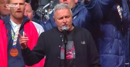 Doček rukometaša (24).png