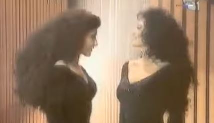 Jedini put kad je Ceca pevala na stranom jeziku, snimila evrovizijsku pesmu