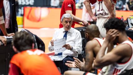 Svetislav Pešić na tajm-autu u Bajernu