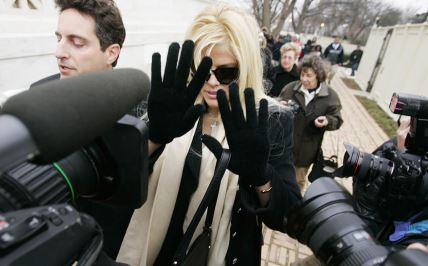 Ana Nikol Smit zamalo da nasledi 500 miliona od 89-godišenjeg muža