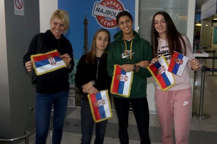 Olga Danilović Aleksandra Krunić i Tatjana Ječmenica