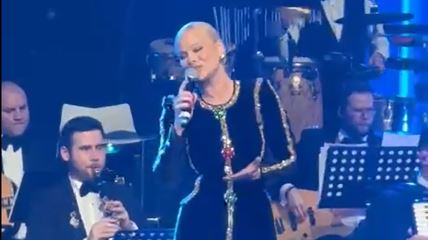 Ilda Šaulić peva i plače na koncertu u Šabanovu čast