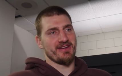 Nikola Jokić daje izjavu