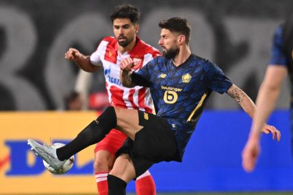 Olivije Žiru u šansi protiv Zvezde