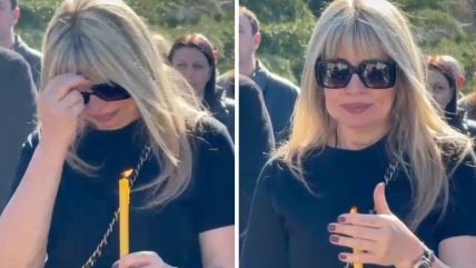 Udovica Suzana Jovanović jedva stoji od tuge na pomenu