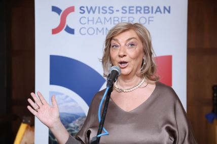Ana Govedarica generalni direktor Roche Srbija i predsednica Upravnog odbora Srpsko-švajcarske trgovinske komore - autor Mitar Mitrović copy.jpg