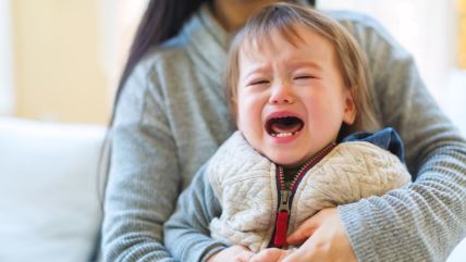 Dete u vrtiću stavilo u usta komad ambalaže maramica.jpg