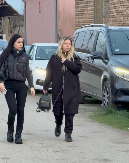 Aleksandra Mladenović i Vanja Mijatović (3).jpg