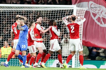 Arsenal - Bajer (5).jpg