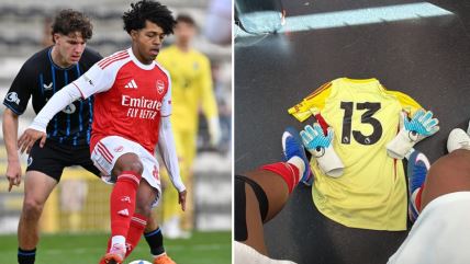 Luis Zečević Džon kao golman Arsenala