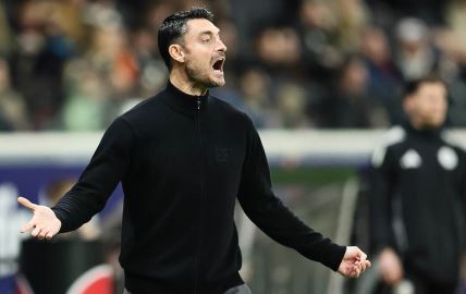 Albert Riera (5).jpg