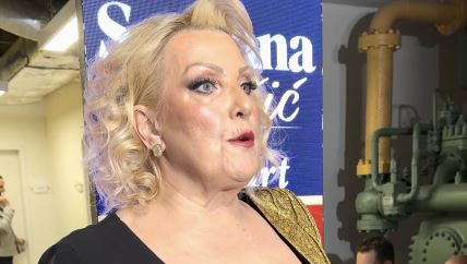 Srđan Marjanović isprozivao Snežanu Đuršić jer se našla u udžbeniku