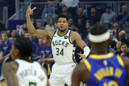 Janis Adetokunbo protiv Golden Stejta