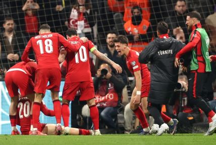 Fudbaleri Turske slave gol protiv Rumunije.