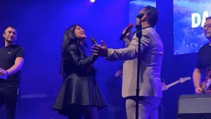 Isplivao snimak prvog nastupa Darka Lazića nakon pogibije brata