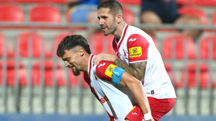 Njegoš Petrović nosi Aleksu Vukanovića