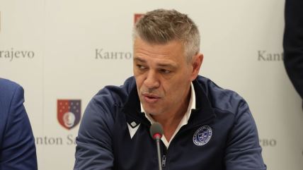 Savo Milošević na konferenciji za medije