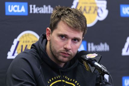 Luka Dončić na konferenciji za medije.