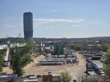 Pao kran na gradilistu ispod brankovog (1).jpg