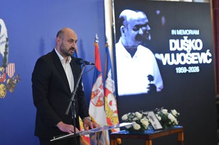 Nenad Krstić na komemoraciji Duška Vujoševića