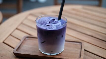 Ube latte kafa