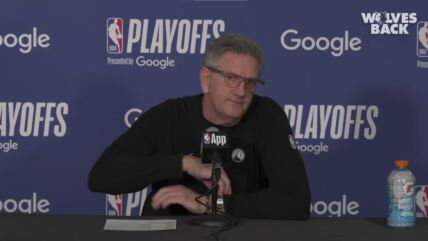 Kris Finč, trener Minesote.