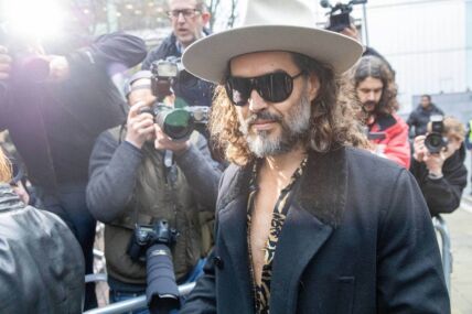 Rasel Brend priznao da je imao odnose sa 16-godišnjakinjom