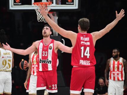 Nikola Milutinov i Saša Vezenkov