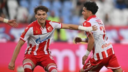 Vasilije Kostov i Adem Avdić slave golove Zvezde