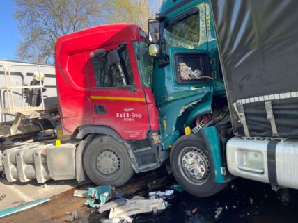 Sudar dva šlepera kod Aranđelovca (1).jpg