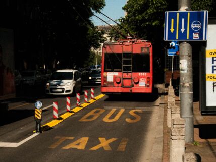 gsp_žuta_traka_trolejbus_autobus_gradski_prevoz_trasa_stefan_stojanović_ (3).jpg