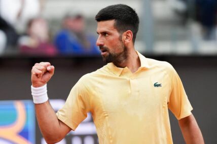 Novak Đoković  Dino Prižmić 6.jpg