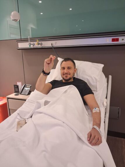 Sveštenik Bogdan dan pre transplantacije.jpg