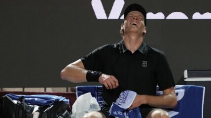 Janik Siner na meču protiv Danila Medvedeva u polufinalu Rima