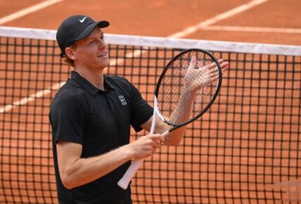 Janik Siner - Danil Medvedev  10.jpg